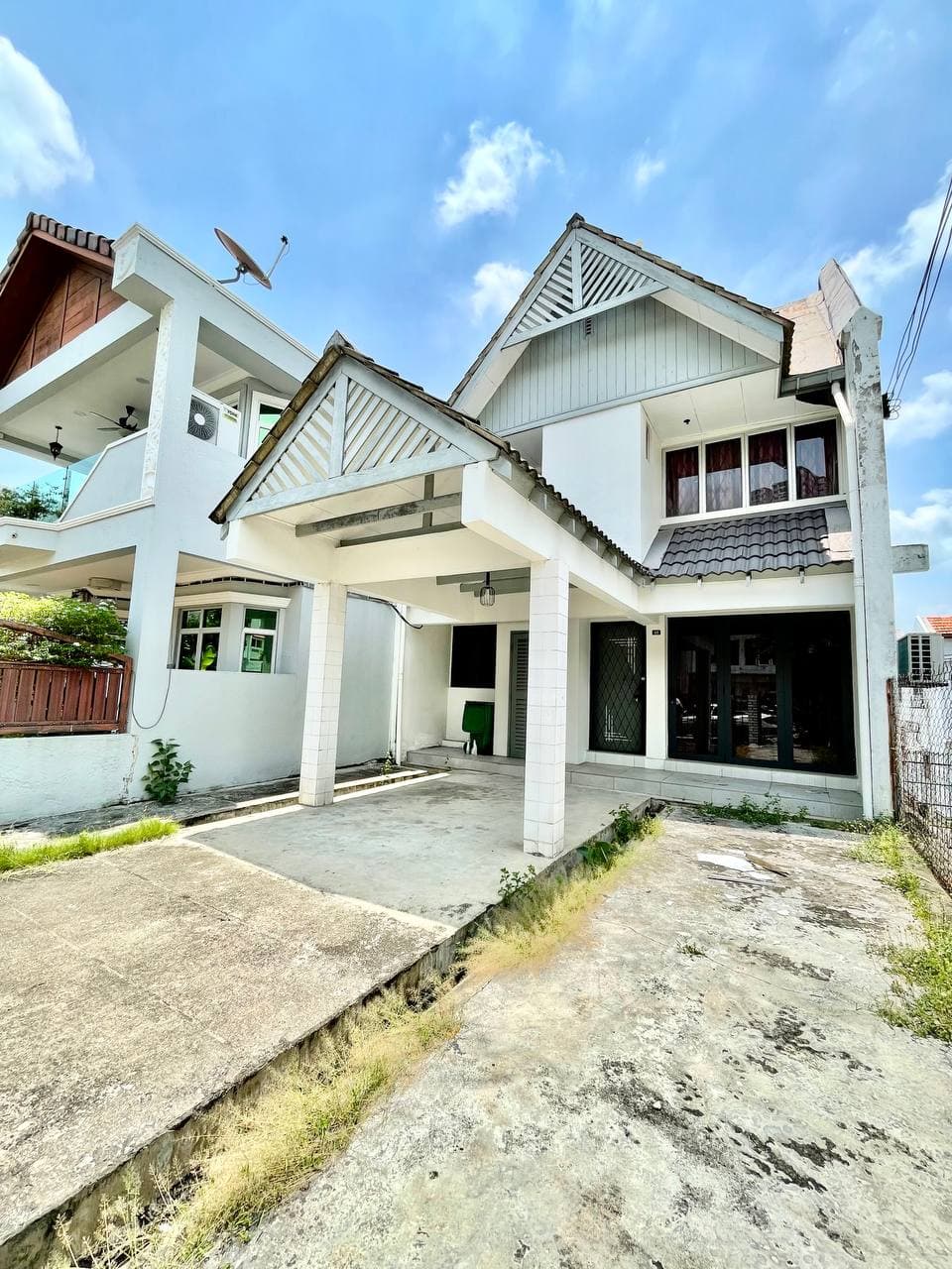 2.5 Storey Terrace House Taman Gasing Indah Petaling Jaya - Image 1