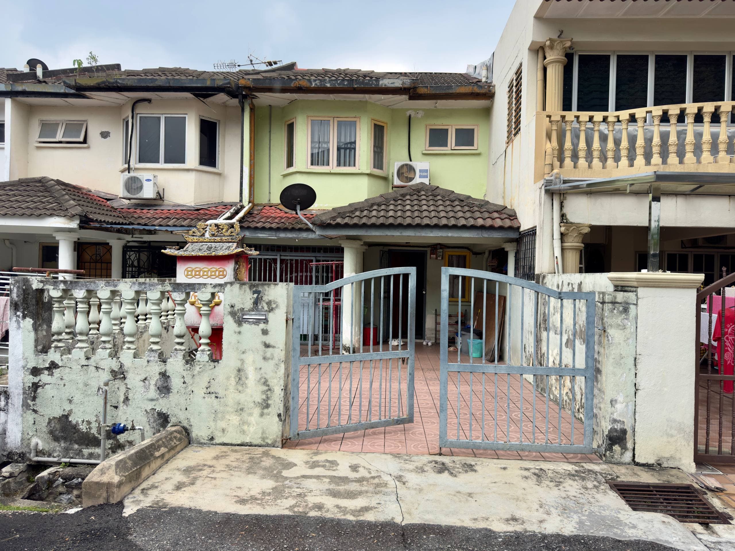 Double Storey Terrace Jalan Wawasan Bandar Baru Ampang - Image 1