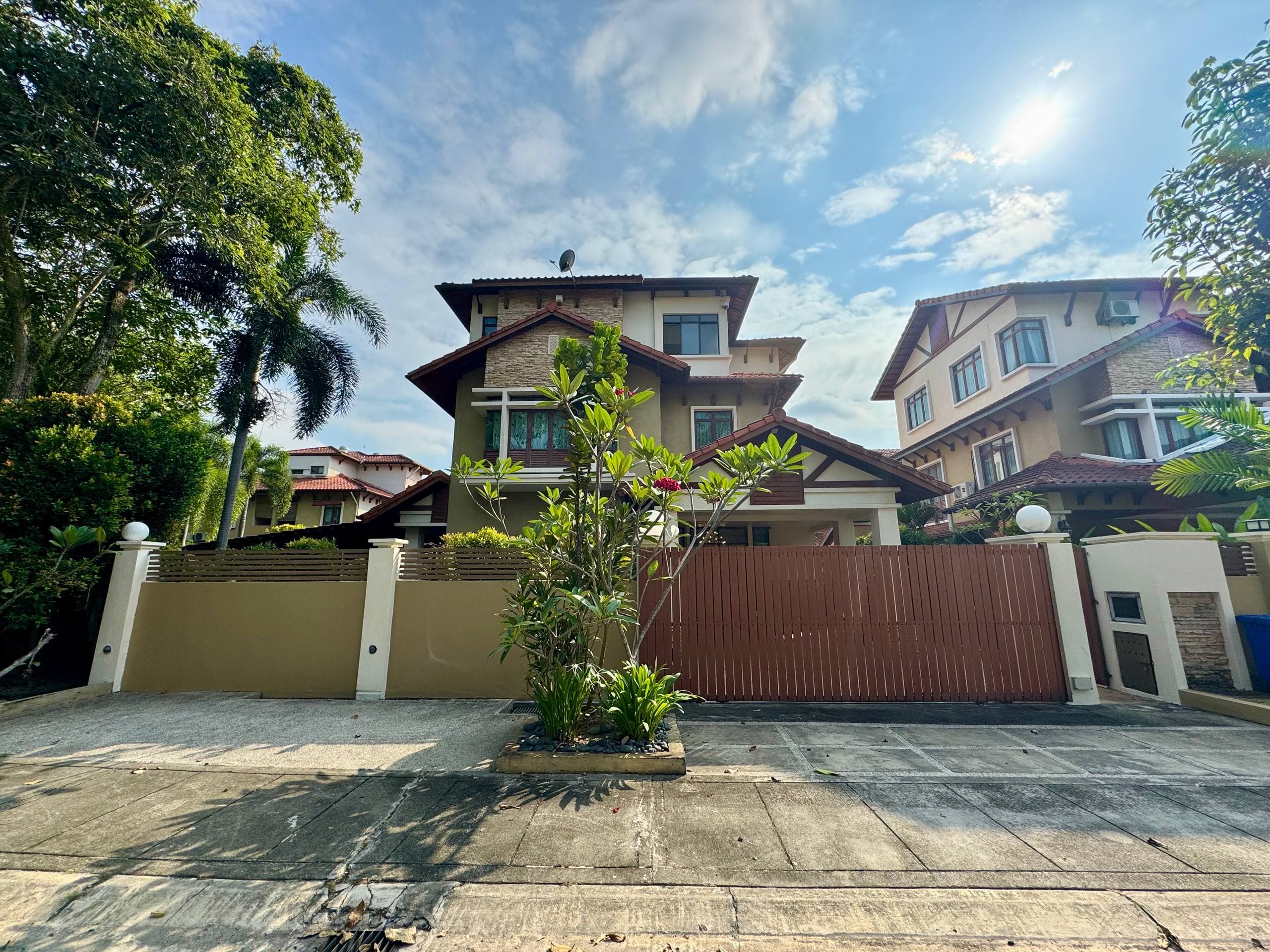 2.5 Storey Bungalow Mayang Sutera TTDI Jaya Shah Alam