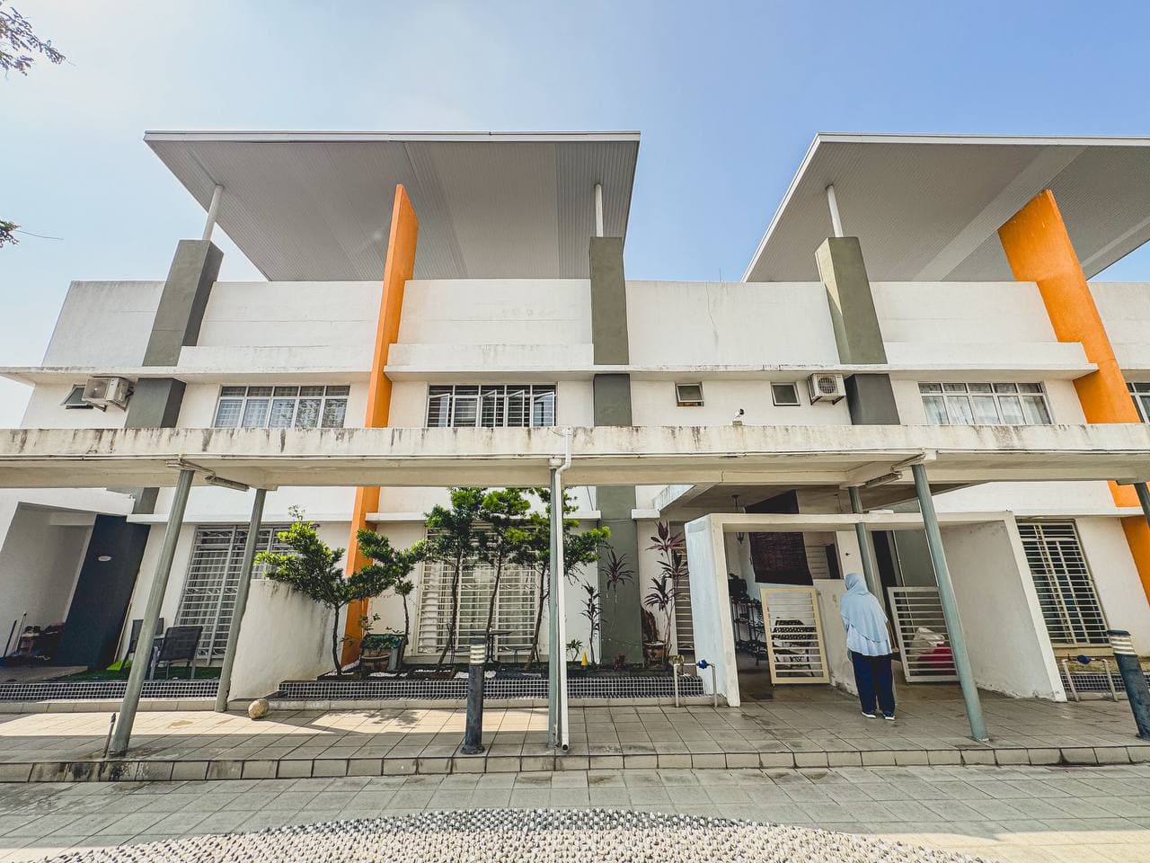 Double Storey Villa 228 Condominium Selayang - Image 1