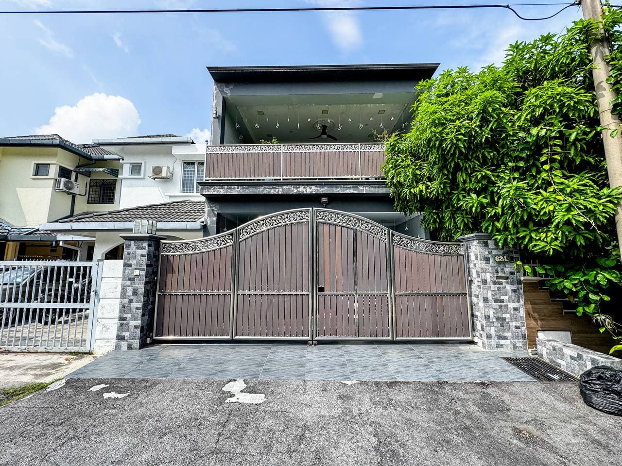 Double Storey Taman Halaman Indah, Ampang - Image 1