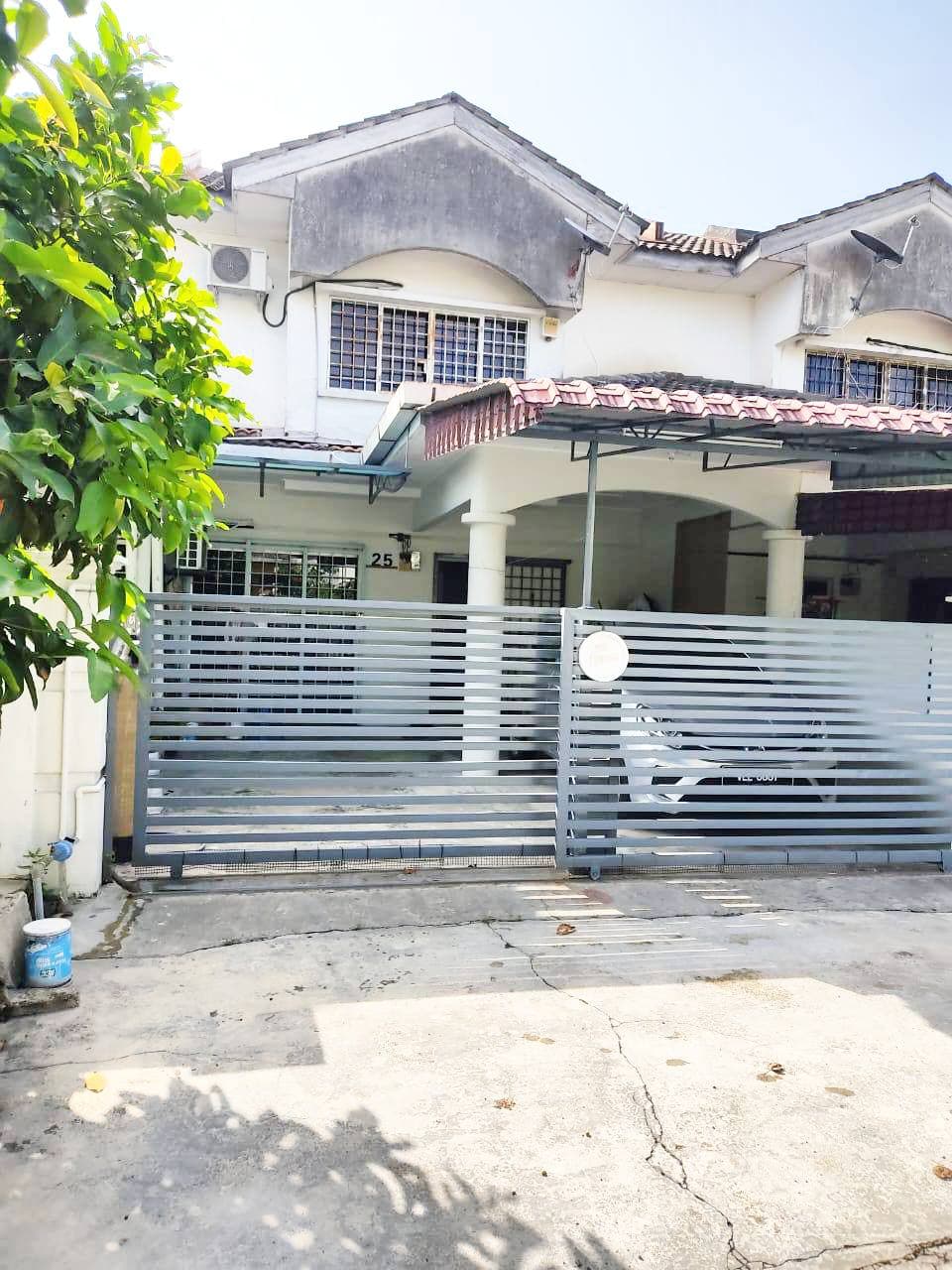 Double Storey Terrace House Taman Maju, Sungai Jelok Kajang - Image 1