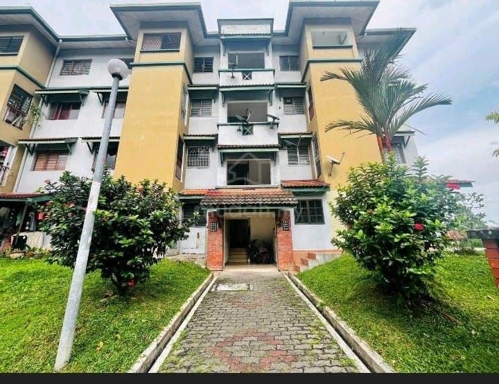 Kenari Apartment, Taman Melati, Kuala Lumpur - Image 1