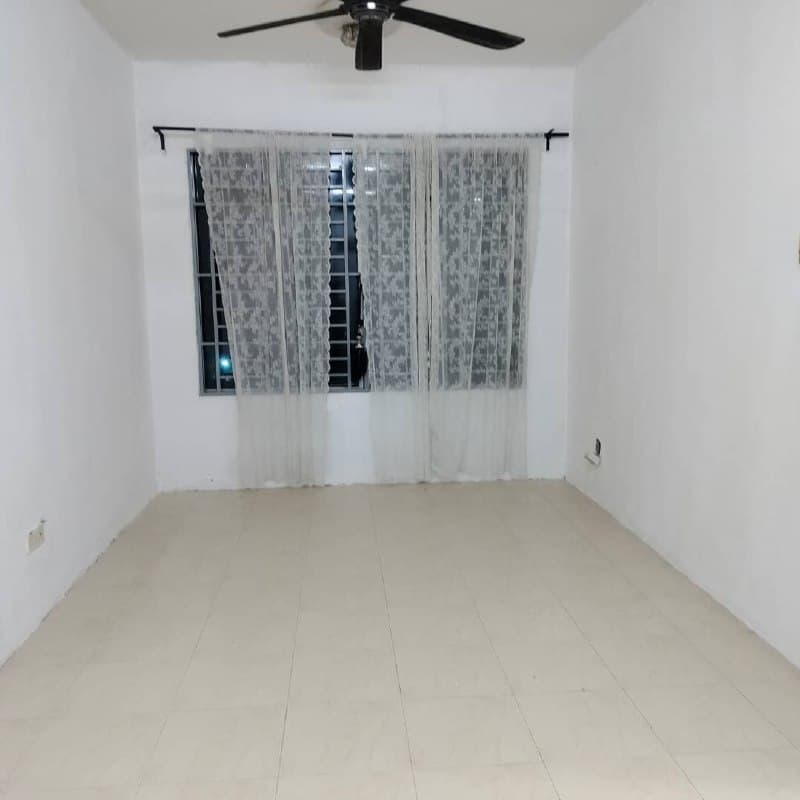 Ground Floor Laman Suria Apartment Kajang Utama, Kajang Selangor