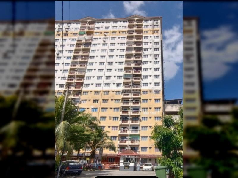 Condominium Laksamana Puri Batu Caves Selangor - Image 1