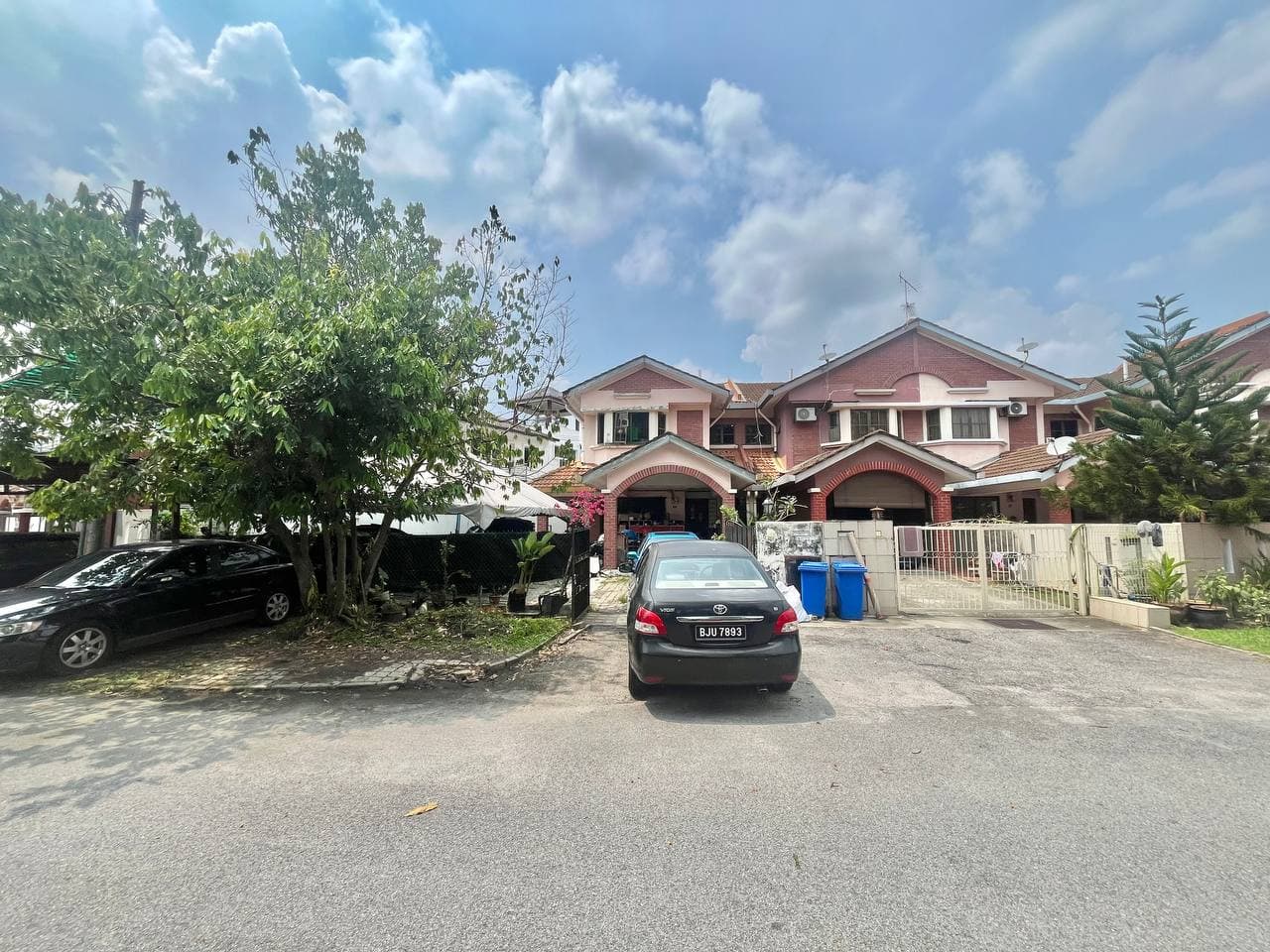 2 Storey Angular Lot Jalan Platinum Seksyen 7 Shah Alam