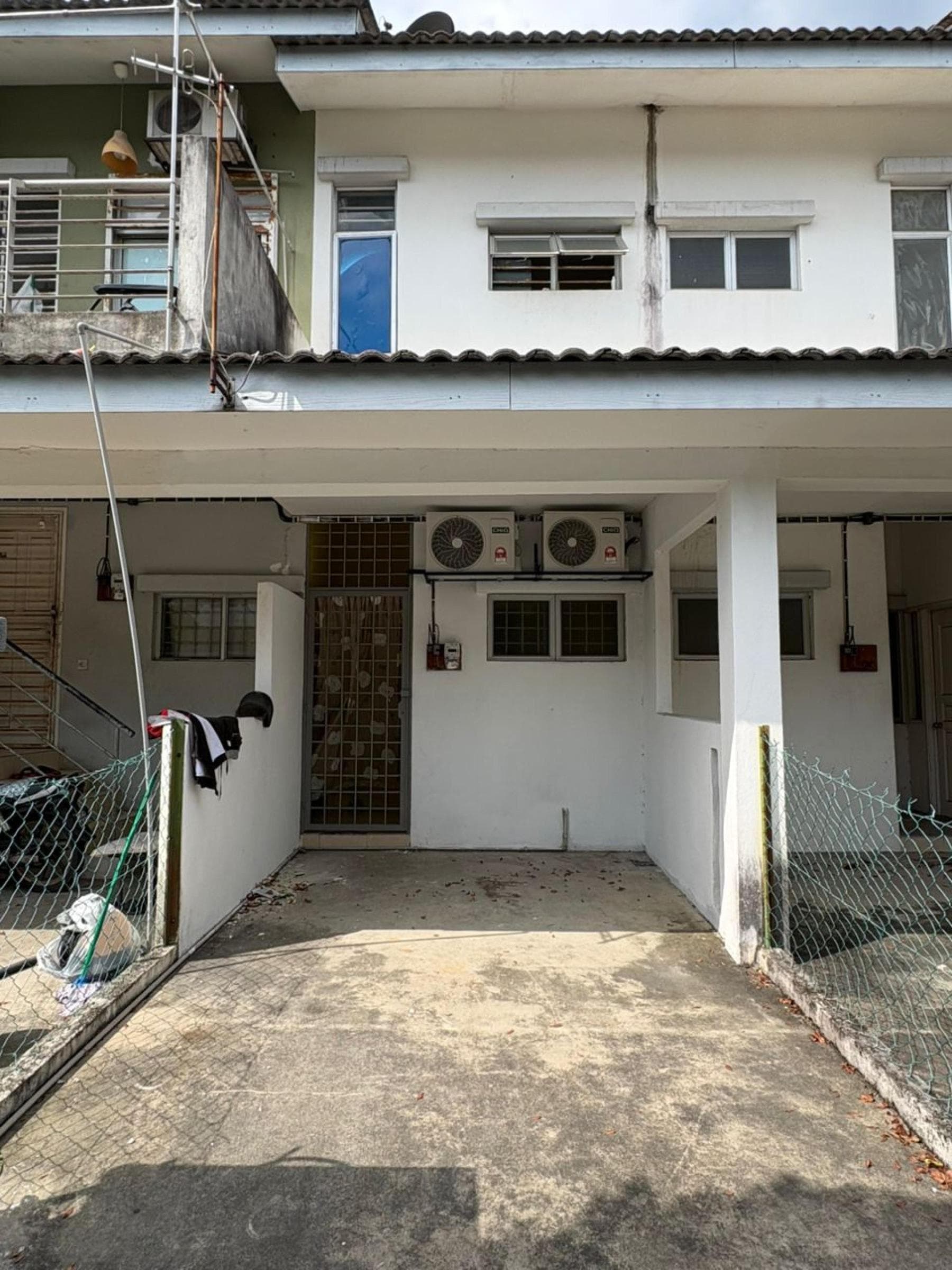 GROUND FLOOR Town Villa Taman Tasik Puchong, Puchong