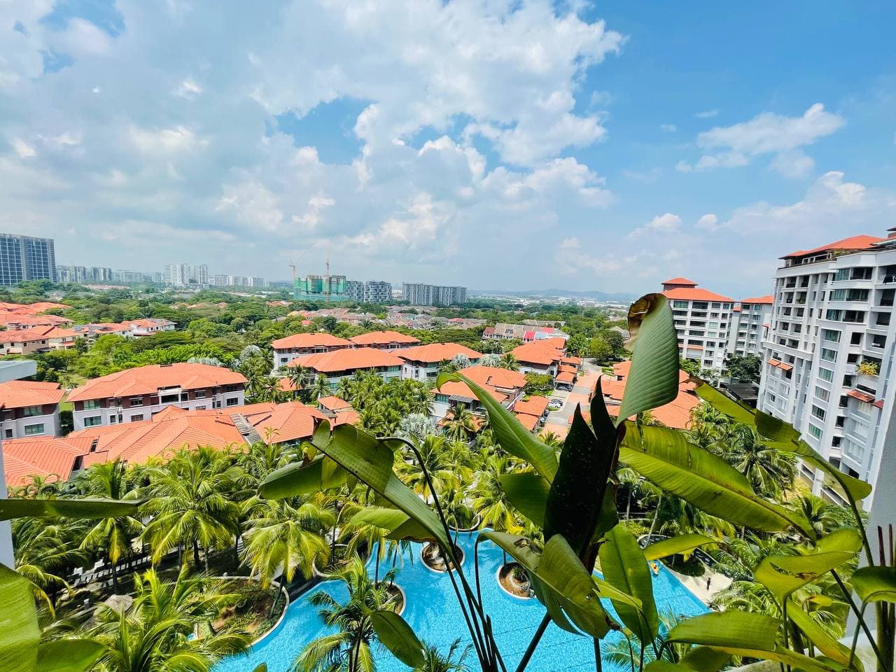 ARA HILL CONDOMINIUM, ARA DAMANSARA - Image 1