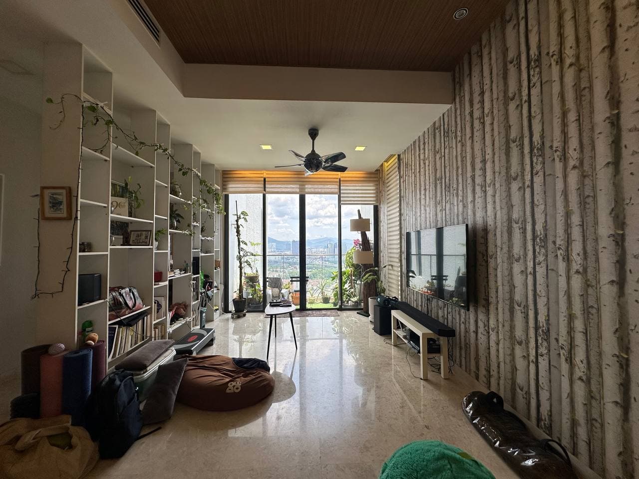 Icon Residence - Image 1