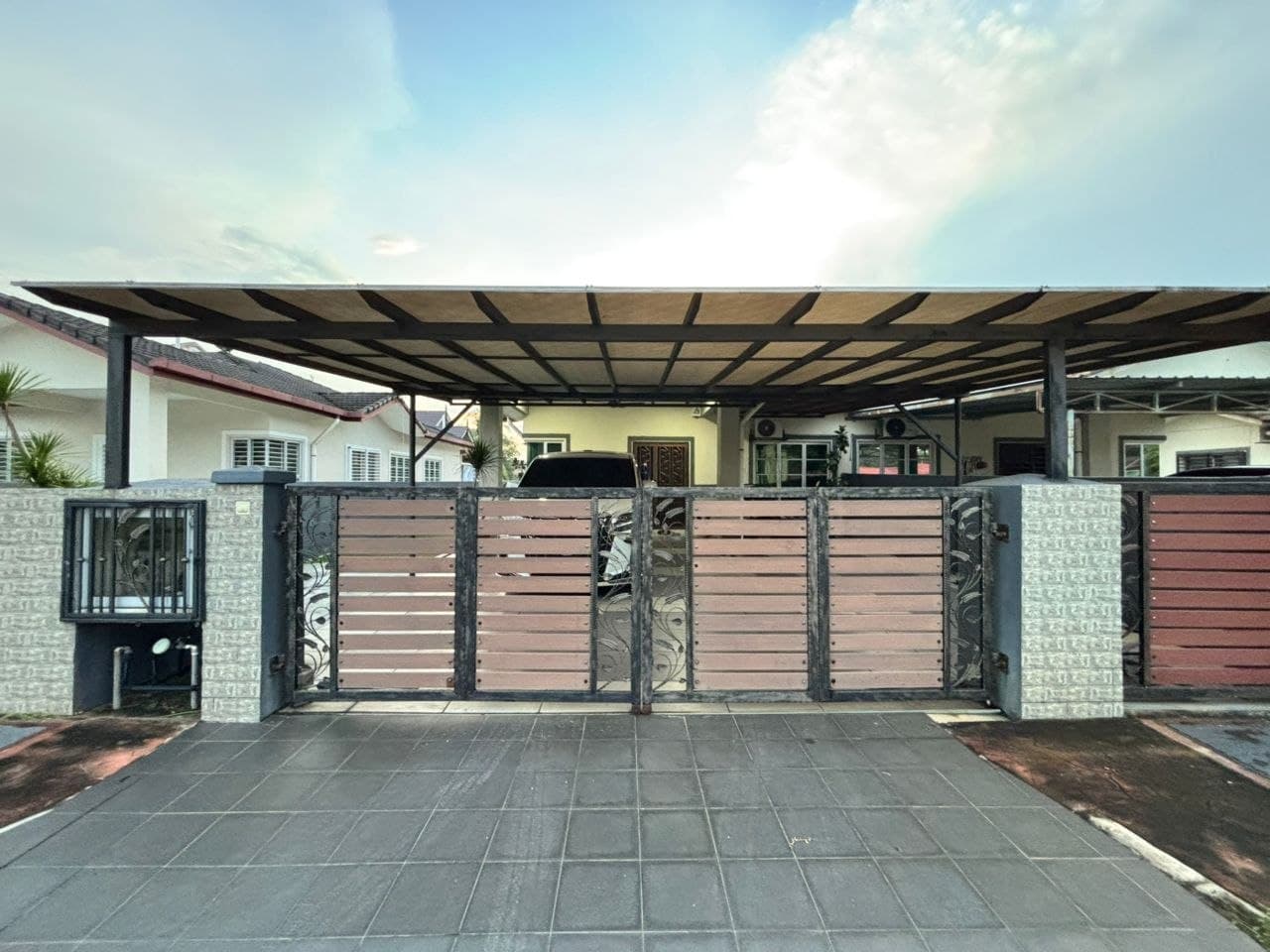 1 Storey Semi D Taman Meru Harapan Meru, Klang - Image 1
