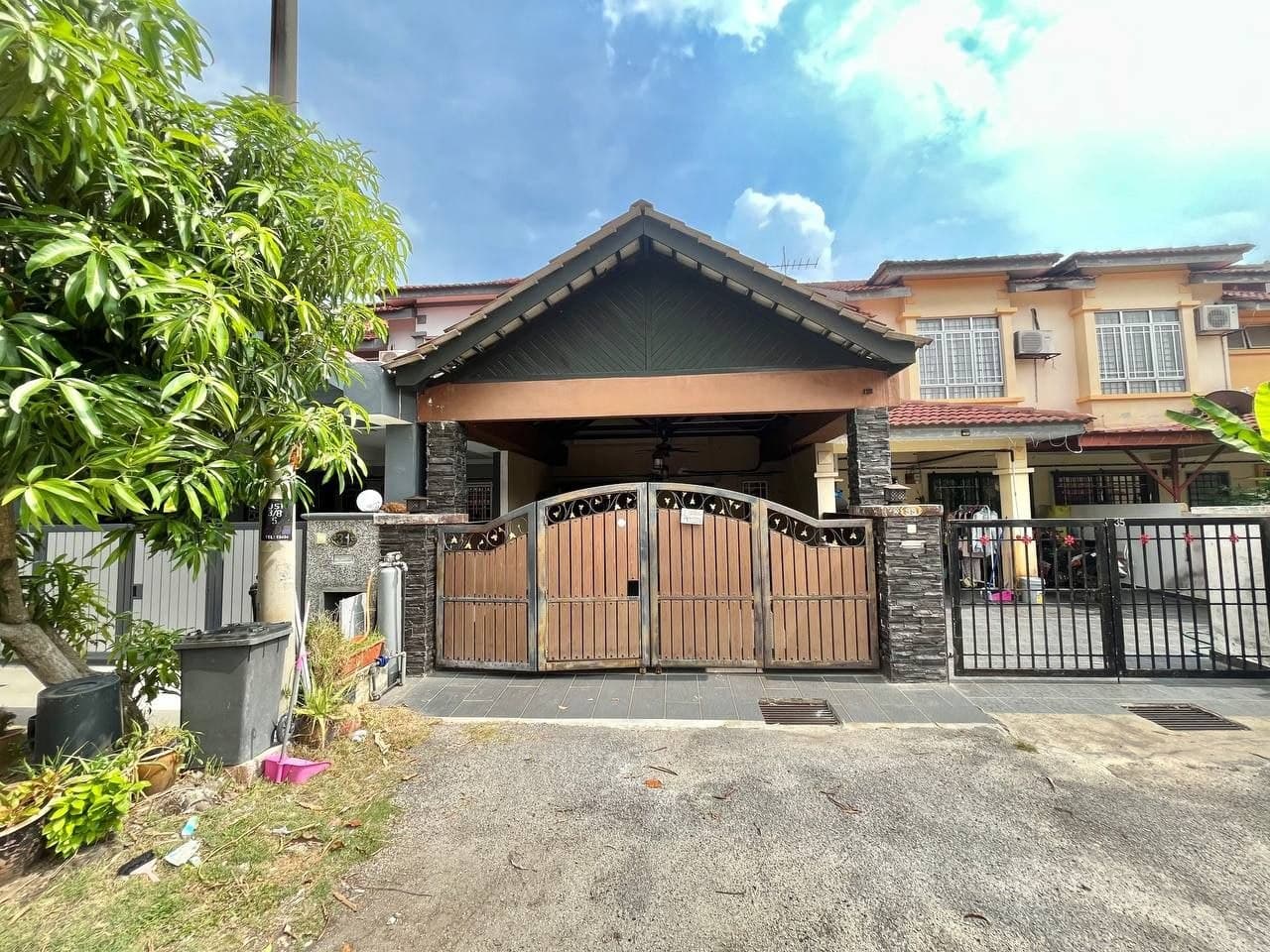 2 Storey Seri Pristana Sg Buloh - Image 1