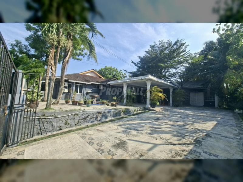 Single Storey Corner Bungalow, Big Land, Bandar Rinching Seksyen 1, Semenyih