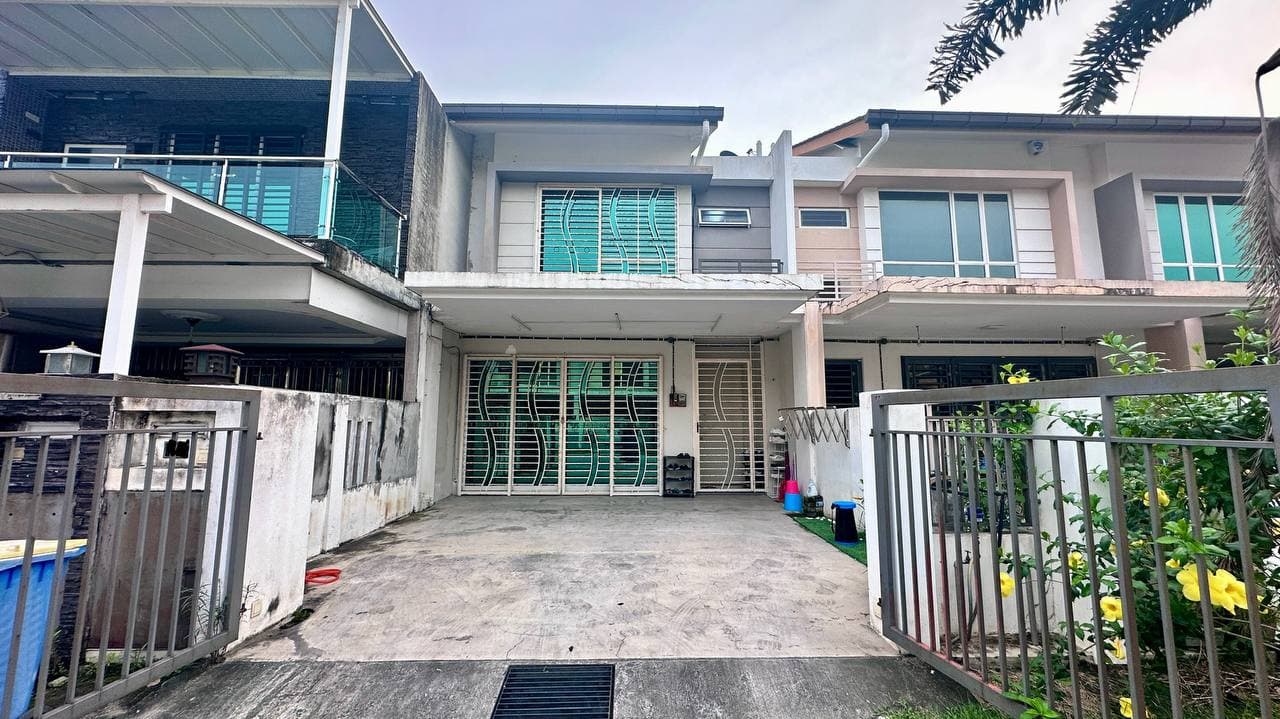 2-Storey Terrace House SP1, Bandar Saujana Putra - Image 1