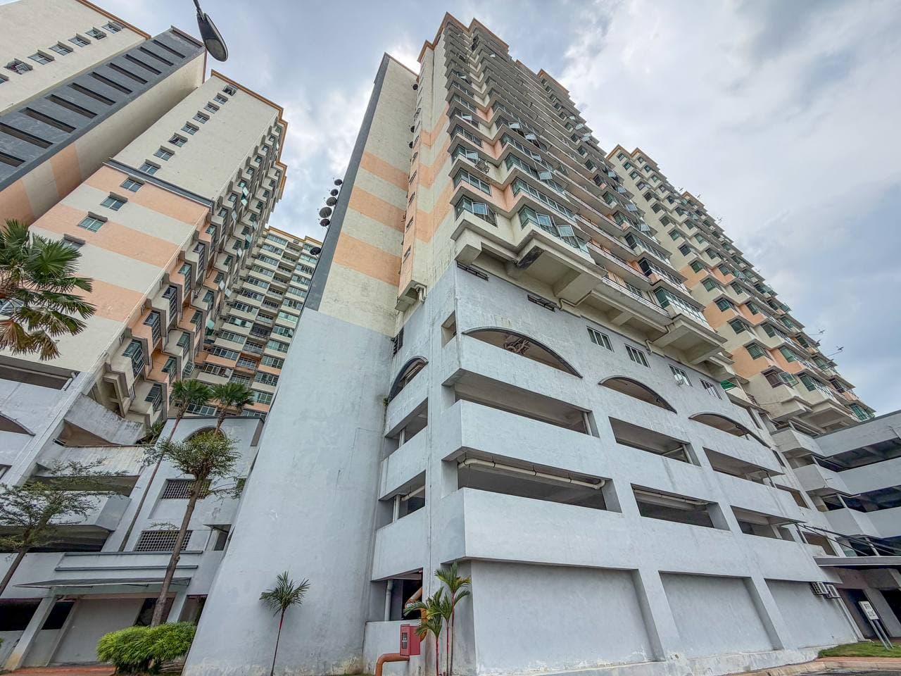 Mutiara Anggerik Serviced Apartment Seksyen 15, Shah Alam