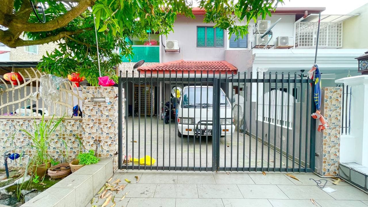 Double Storey Terraced House Pandan Jaya Kuala Lumpur - Image 1