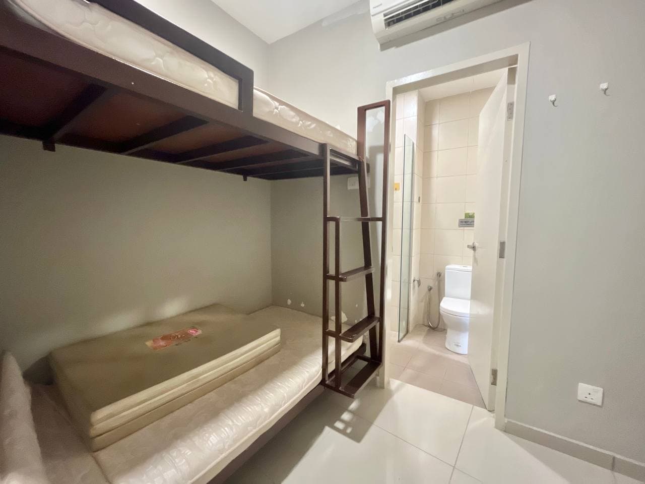 I-Suite i-City, Seksyen 7, Shah Alam - Image 1