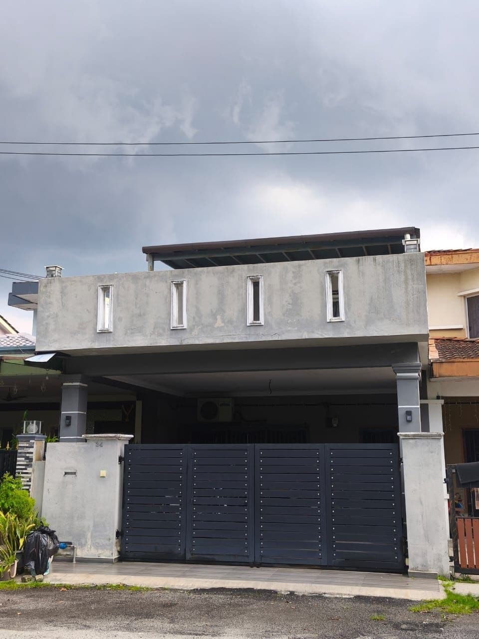 Teres 2 Tingkat Taman Saujana, Klang - Image 1