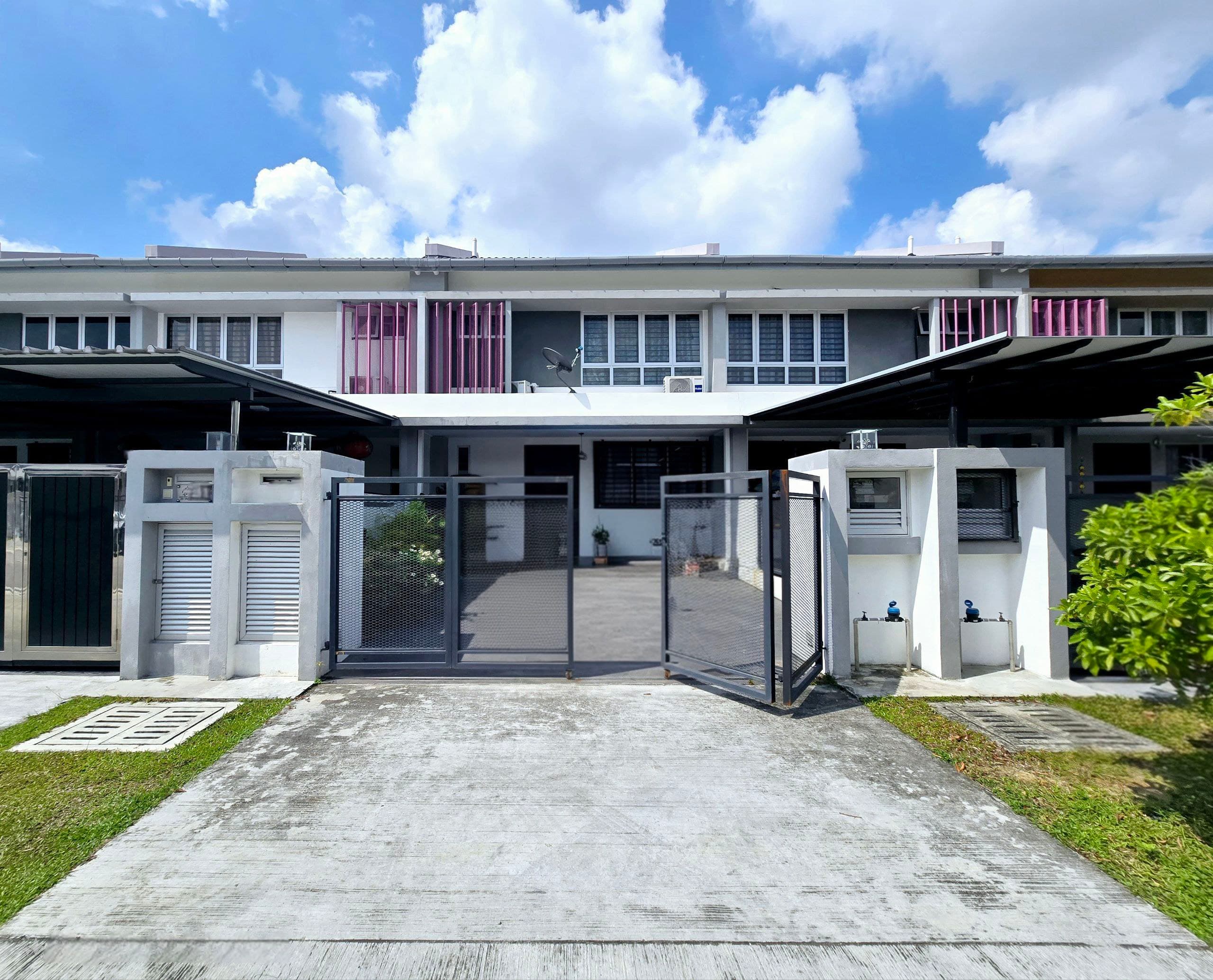 2-Storey Intermediate Terrace House, KYRA, Bandar Bukit Raja, Klang - Image 1