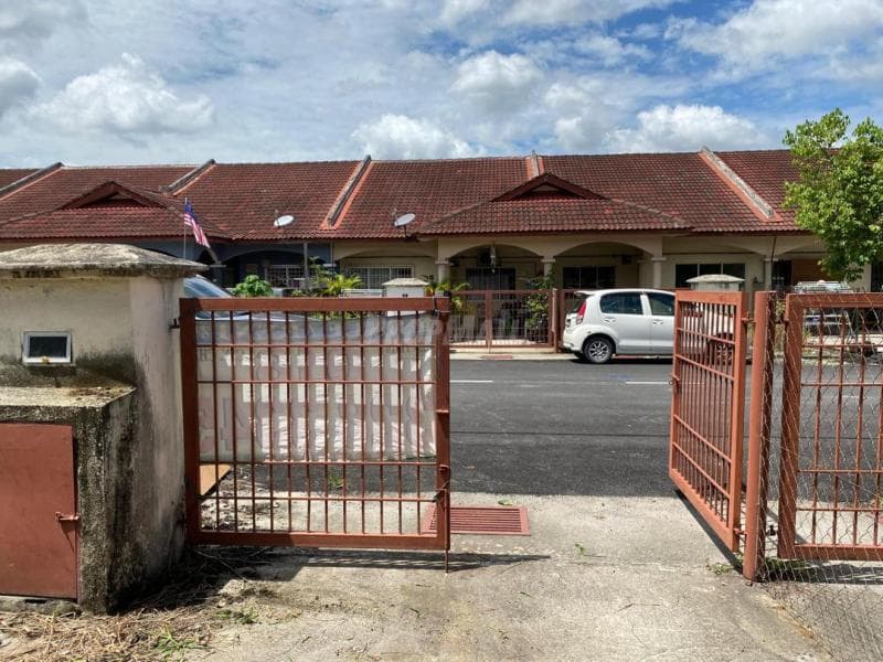 Single Storey Terrace Taman Alam Perdana Puncak Alam - Image 1
