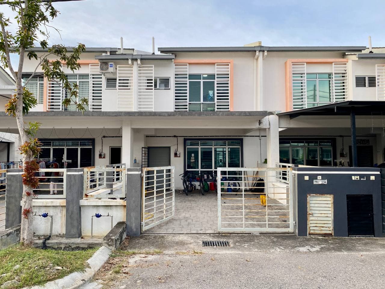 2 Storey The Pines, Bandar Hillpark, Puncak Alam - Image 1