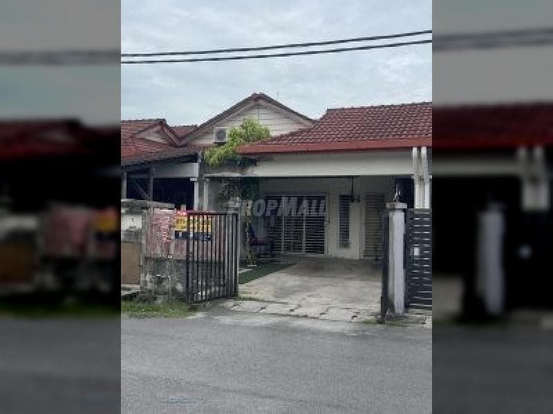 Single Storey Terrace Taman Saujana Meru Klang - Image 1