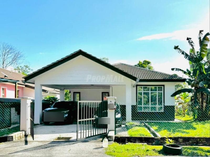 Lenggeng Mahkota Hills Link Bungalow Fully Furnished