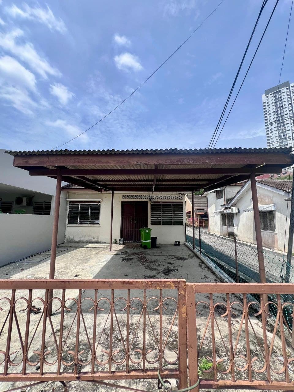 END LOT Single Storey Terrace, Jalan Tioman, Taman Setapak - Image 1
