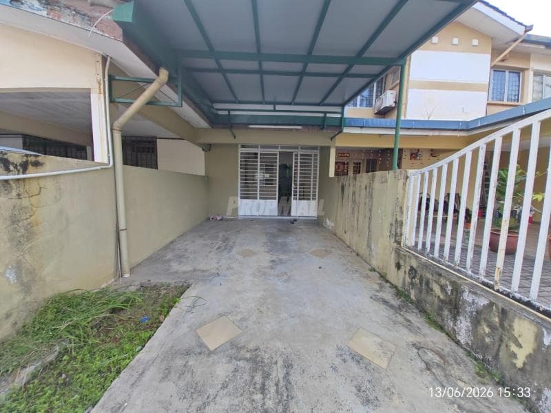Town House Lower Unit Bukit Rimau, Shah Alam - Image 1