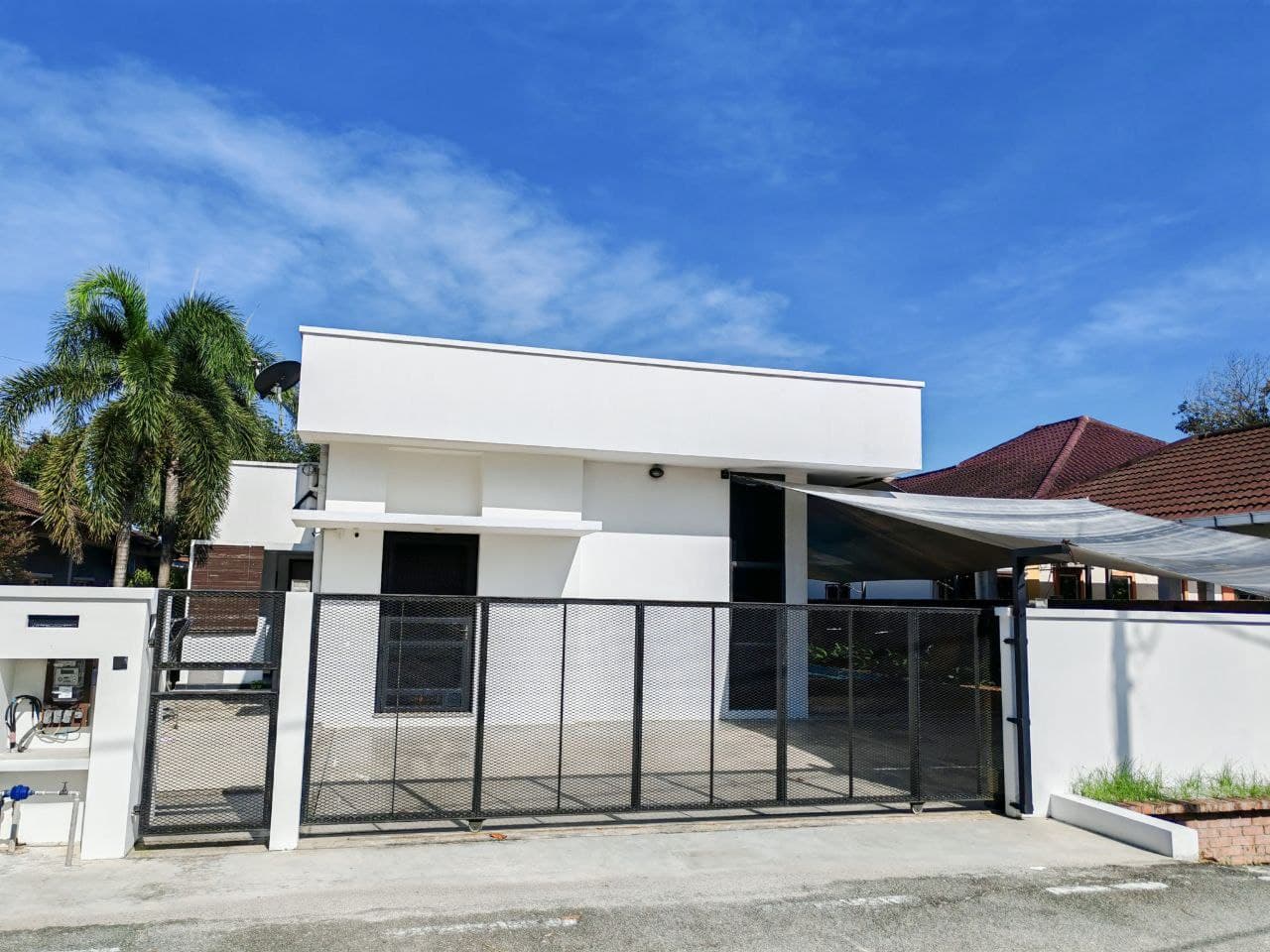 Single Storey Bungalow Kuang, Sungai Buloh - Image 1