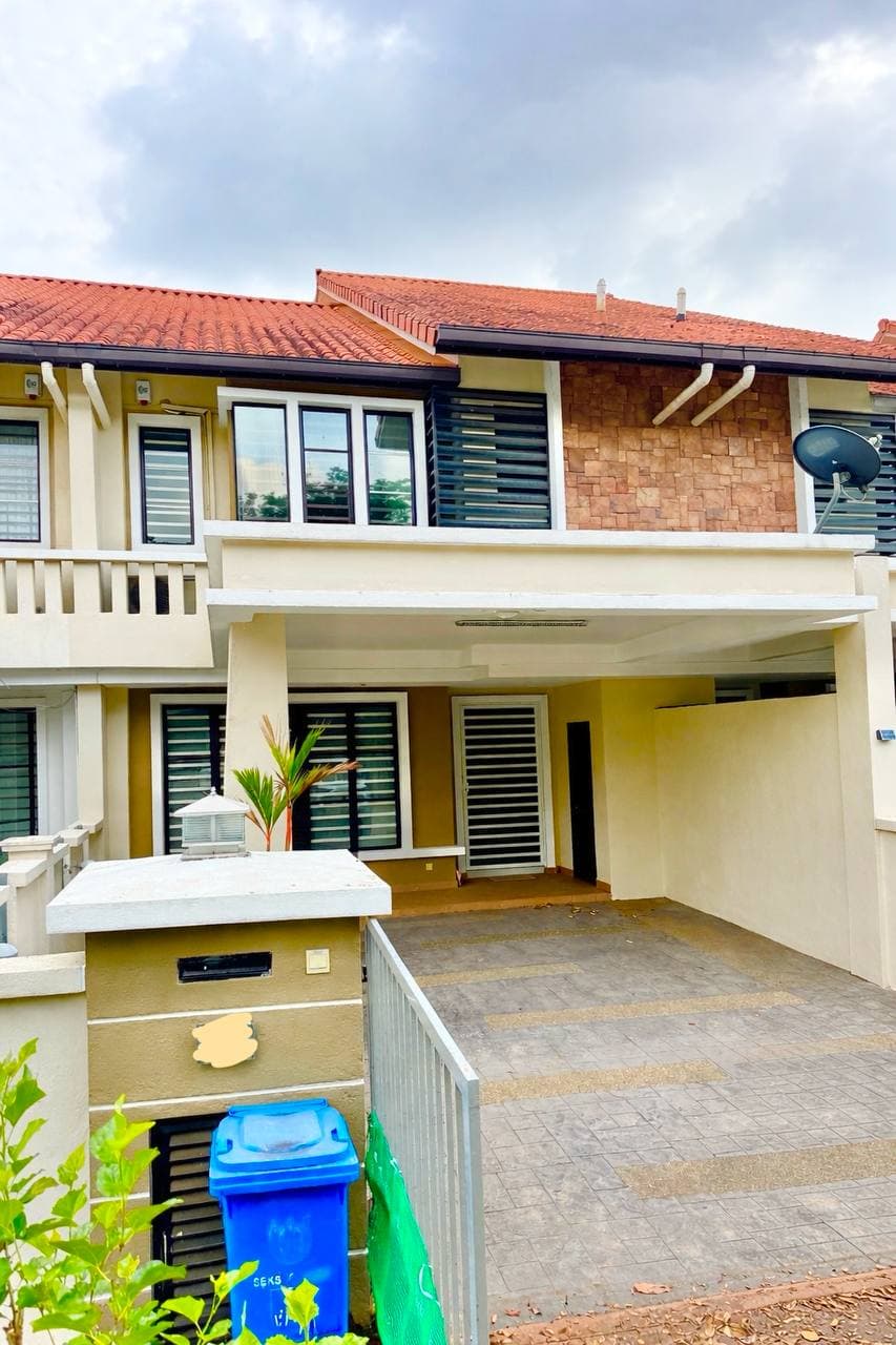 Freehold Double Storey Terrace Tun Teja Alam Impian Selangor - Image 1