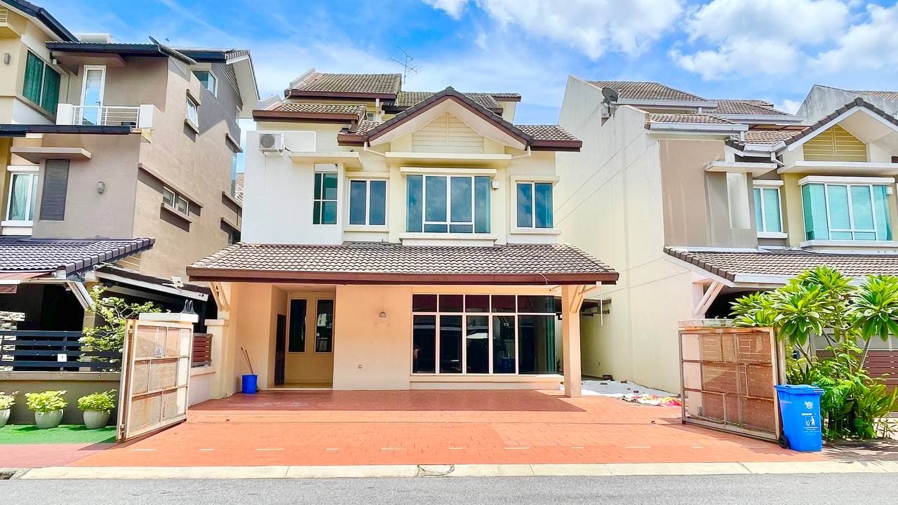 3 Storey Bungalow Kemuning Residence Kota Kemuning Shah Alam Selangor