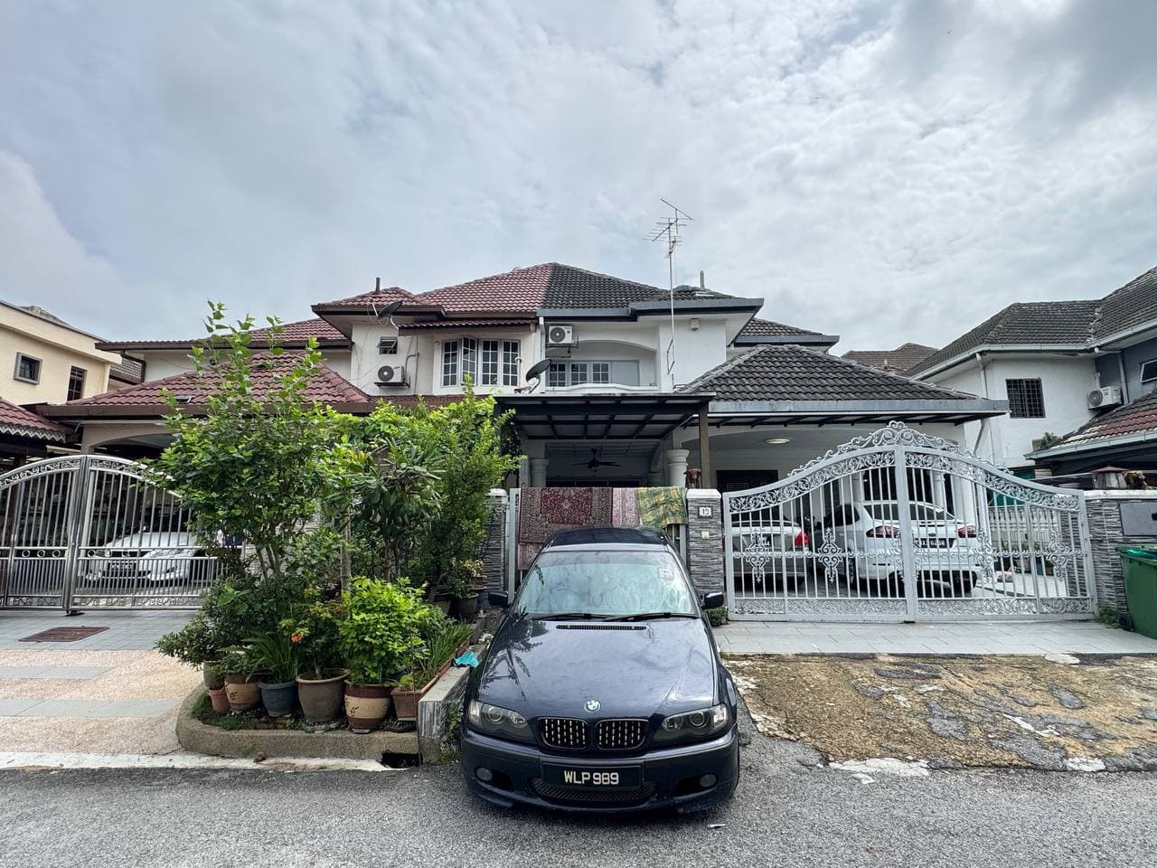 Double Storey Semi-D Jalan Suasana Bandar Tun Hussein Onn Cheras - Image 1