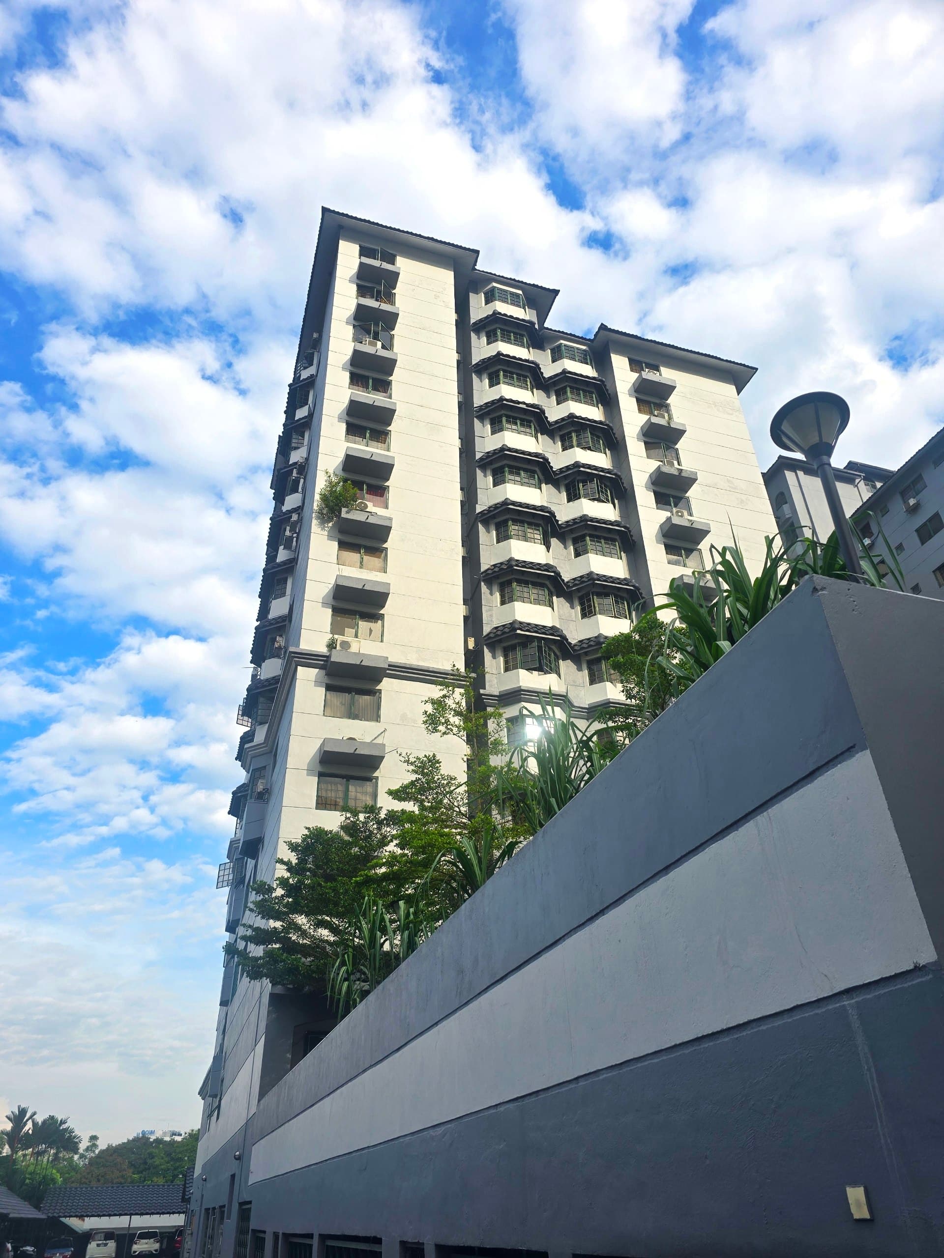 Kelana Parkview Condominium Kelana Jaya - Image 1