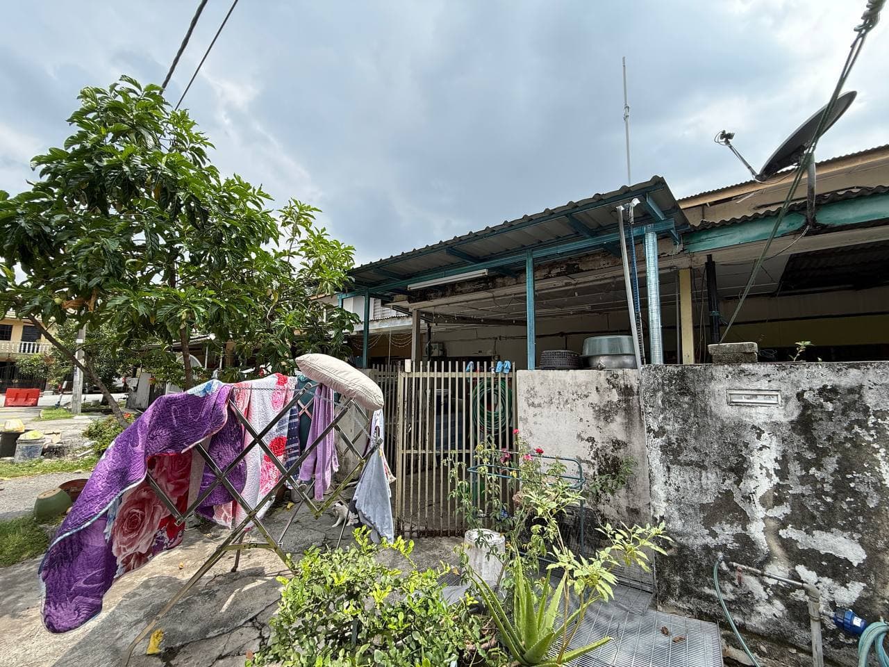 Low Cost Double Storey Terrace, Taman Pandan Indah, Selangor - Image 1