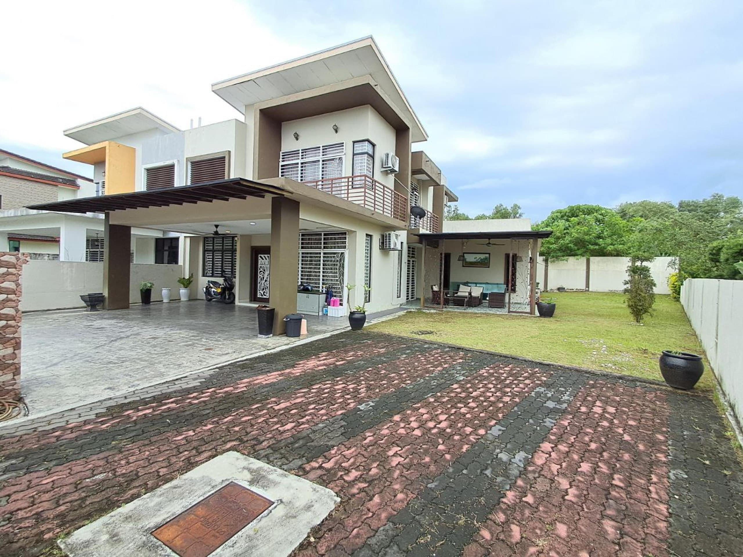 2sty Semi-D Bandar Tasik Kesuma, Beranang, Selangor - Image 1