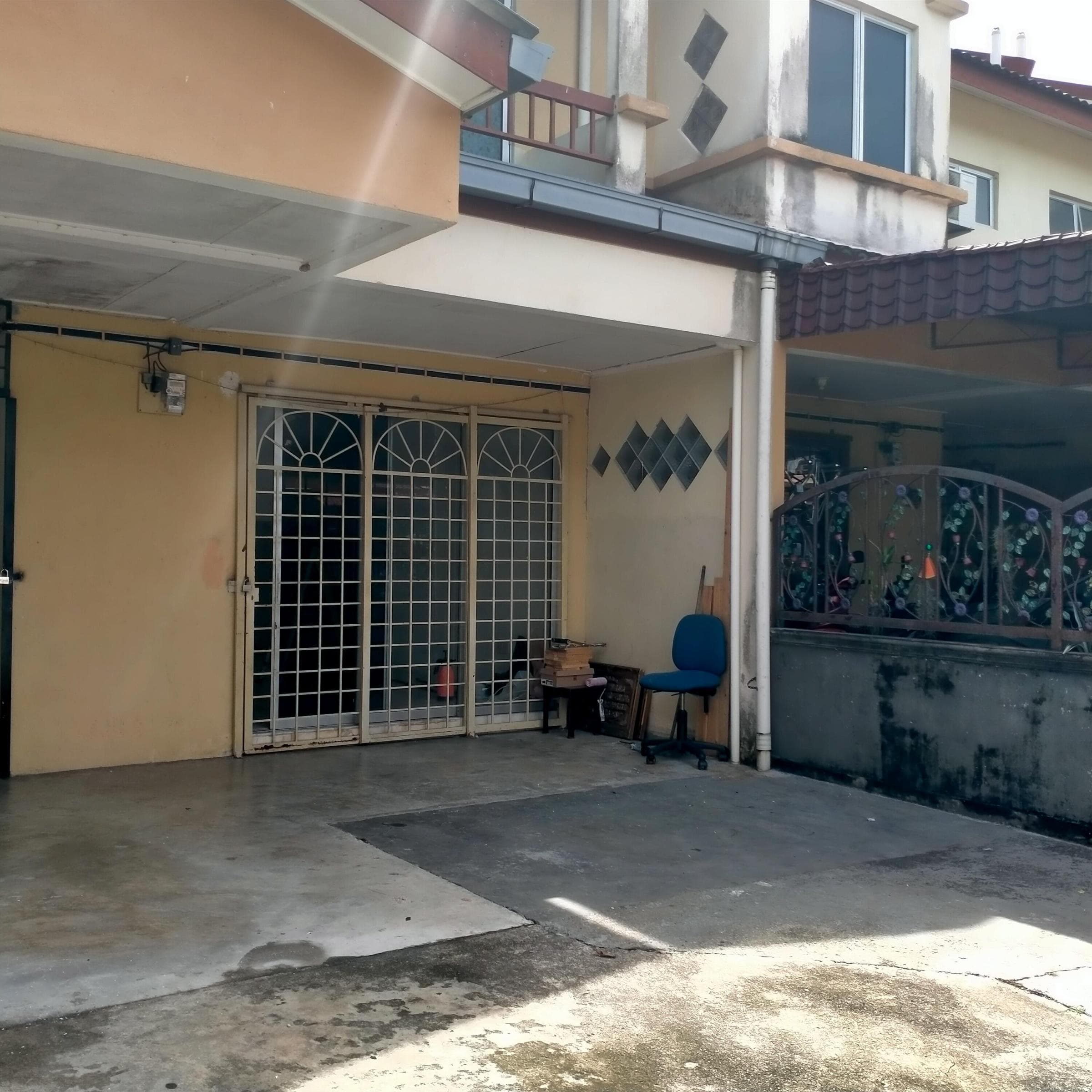 House For Sale Double Storey Taman Universiti, Bandar Baru Bangi, Selangor - Image 1