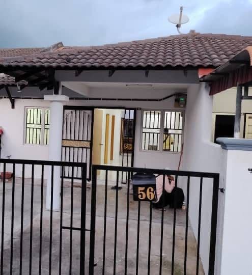 Single Storey Terrace Intermediate Jalan Kesuma, Bandar Tasik Kesuma - Image 1