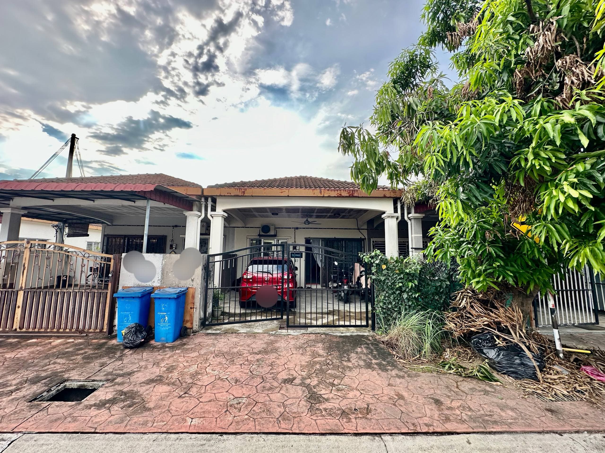 Rumah Teres Lorong Rabingan, Jalan Kebun - Image 1