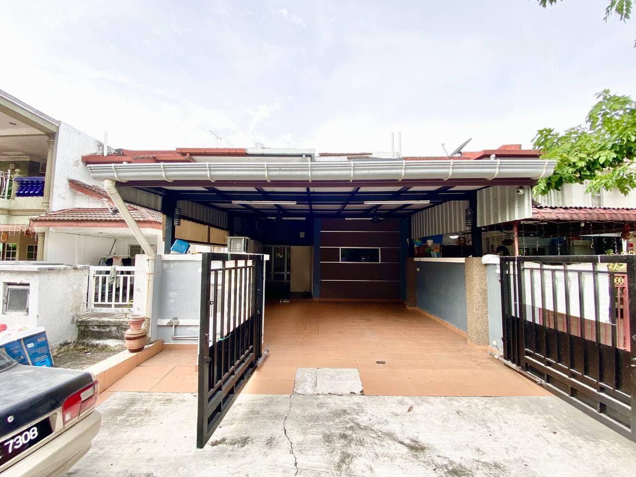 2 Storey Terrace Cassia Bandar Botanic, Klang
