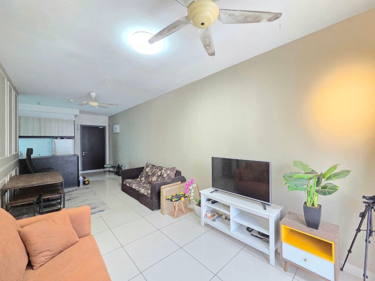 KL Trader Square KLTS Service Residence Setapak Kuala Lumpur - Image 1