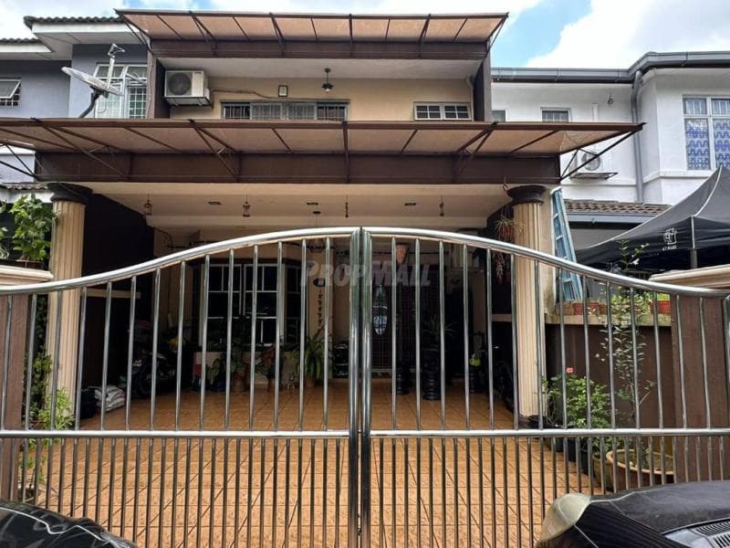 Taman Lestari Putra, Seri Kembangan Double Storey Terrace House for Sale - Image 1