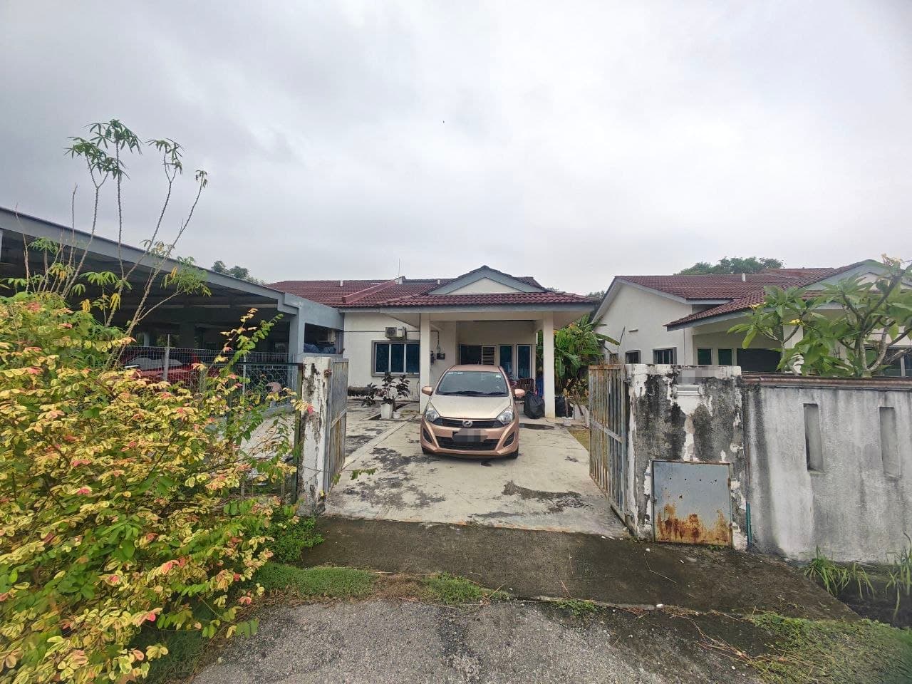 Renovated 1 Storey Semi-D Meru Kapar KU10 Klang