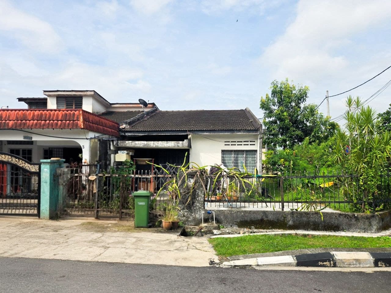 Single Storey Terrace House, Taman Maluri, Kuala Lumpur - Image 1