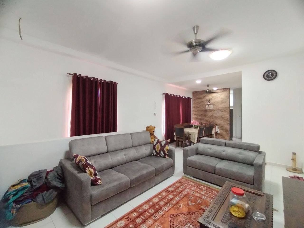 Townhouse Villa Kesuma End Lot, Beranang Semenyih