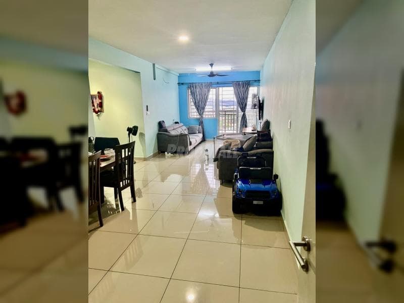 Sentrovue Service Apartment For Sale - Image 1