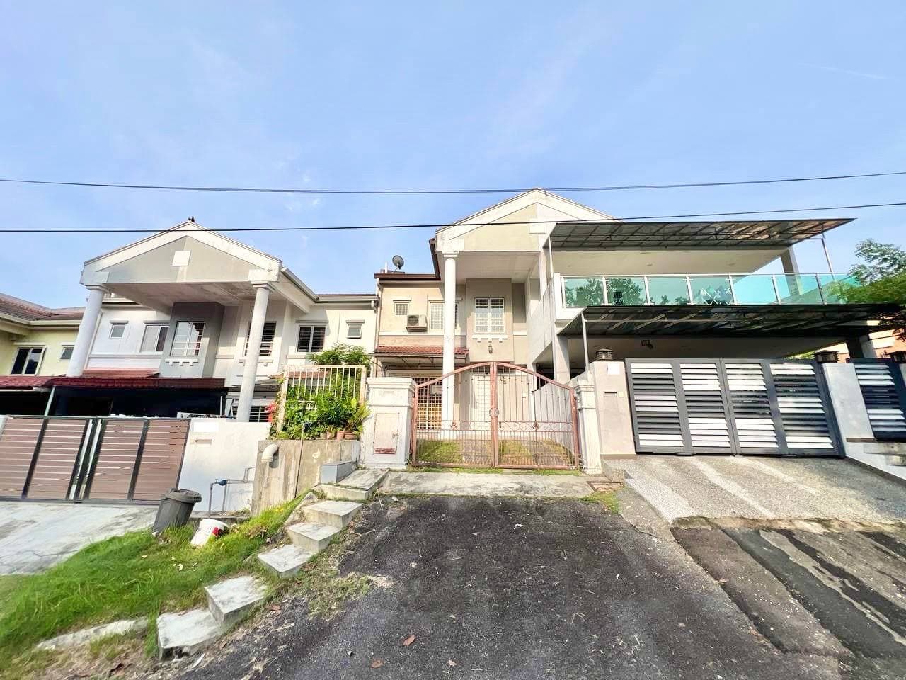 Renovated Double Storey House Facing Open Playground in Taman Bukit Emas - Image 1