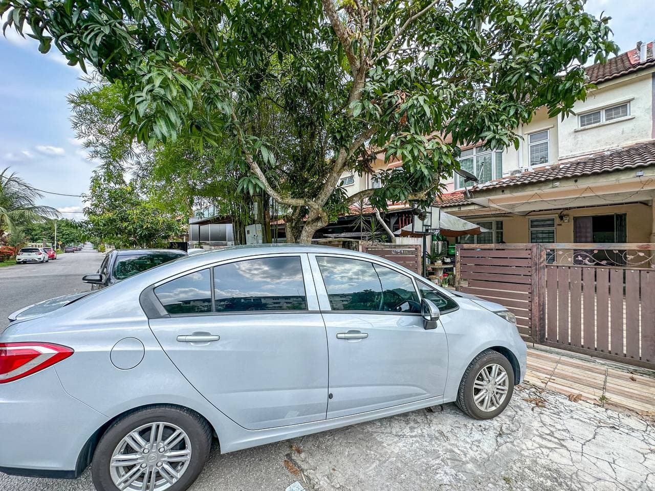 2 Storey House in Bandar Mahkota Cheras Seksyen 3 - Image 1