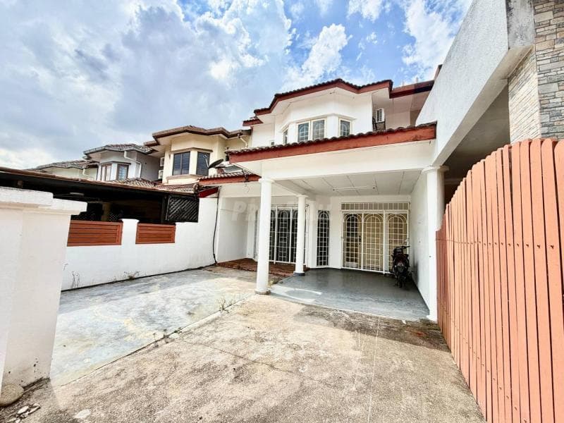 Refurbish Double Storey House Jalan Paladium Seksyen 7 Shah Alam