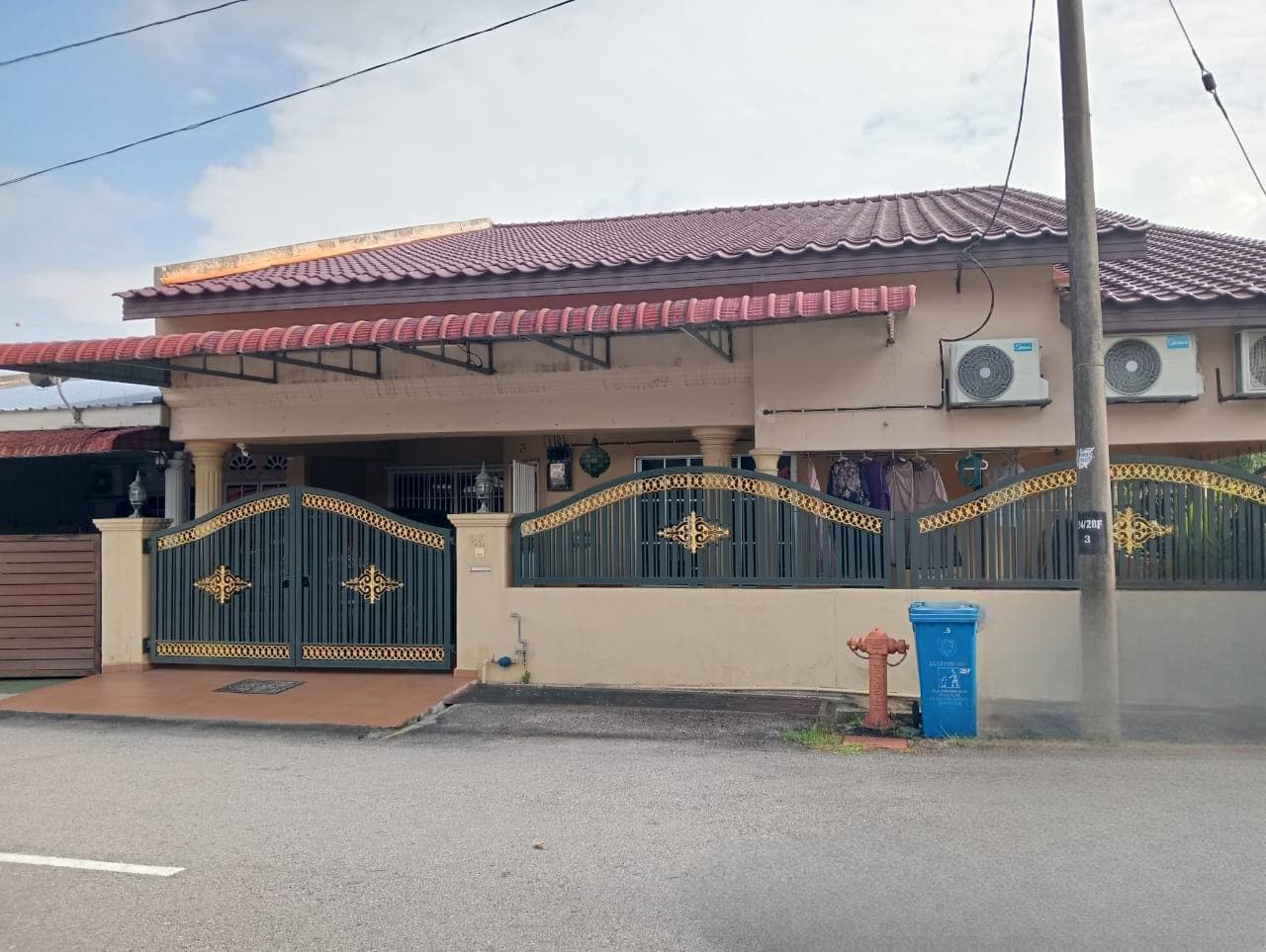 End Lot Single Storey Terrace, Jalan Cili Enam, Seksyen 24, Shah Alam