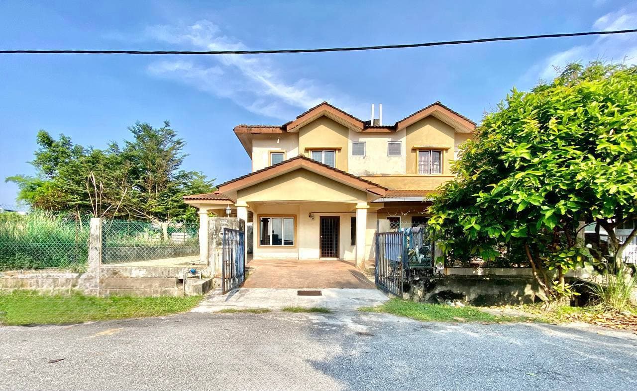 Corner Lot Double Storey Semi-D Cluster, Blok 6Bandar Tasik Puteri, Rawang